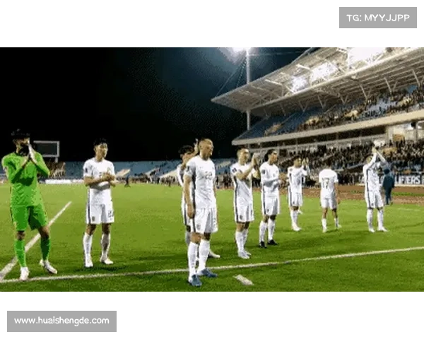 全面解析足球运动员惊人年薪背后多层薪酬结构与关键驱动成因