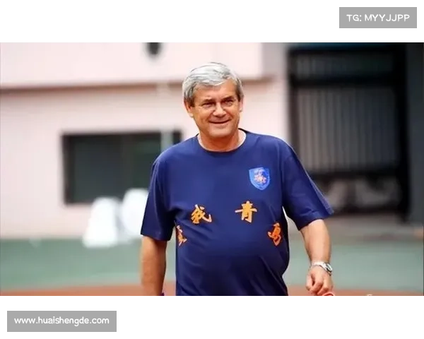 成都蓉城为何引进塞尔维亚边锋其背后原因分析与潜力评估 成都蓉城为何引进塞尔维亚边锋其背后原因分析与潜力评估